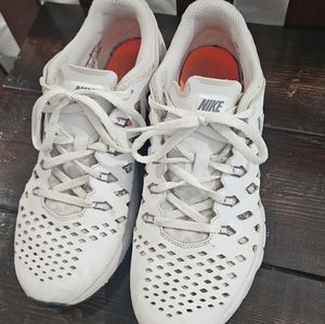 Men's Size 8 Nike Shoes